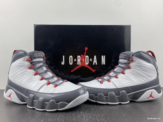 Fire Retro Red CT8019-162 9 Jordan 0821